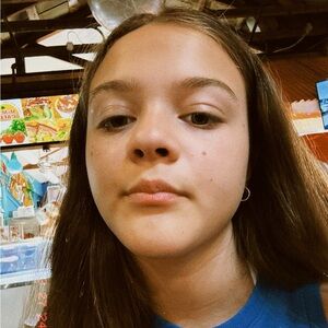 Meet your Posher, Madeleine